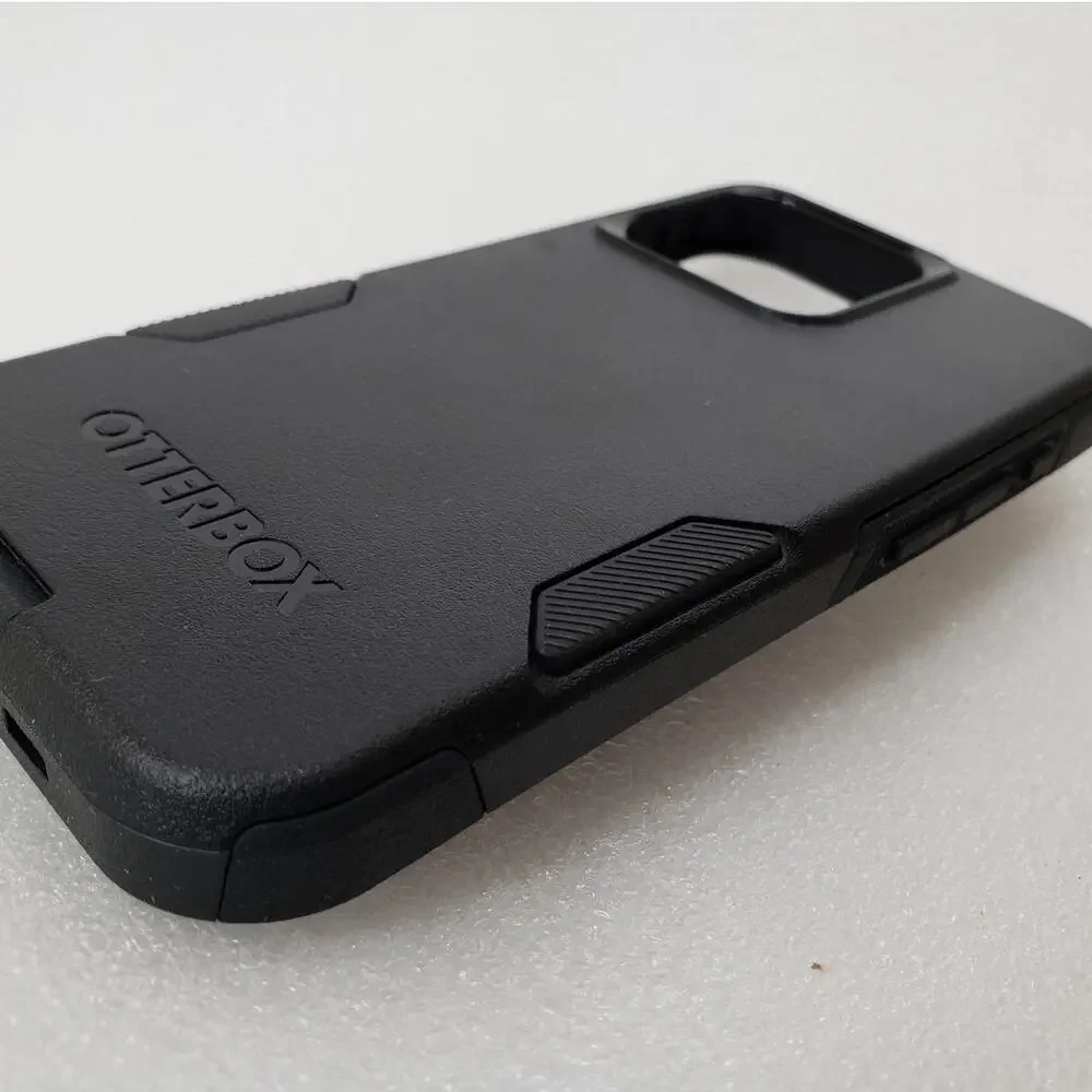 OtterBox Commuter Series Case for iPhone 15 Pro - Black Protective Cover